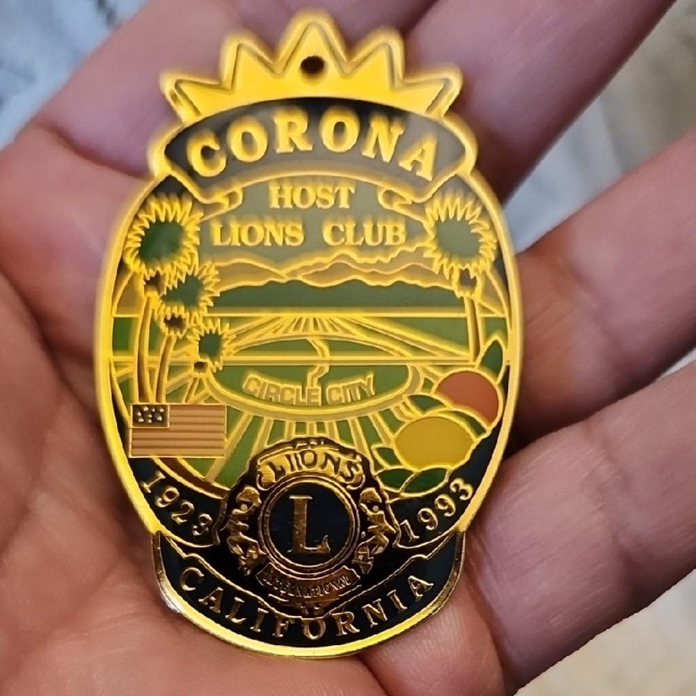 Vintage Corona Host Lions Club Badge 1993 Souvenir Trading Pin